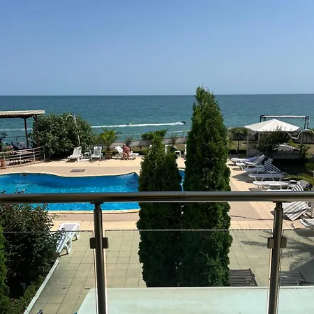 Privat Golf Coast Apartment Kavarna